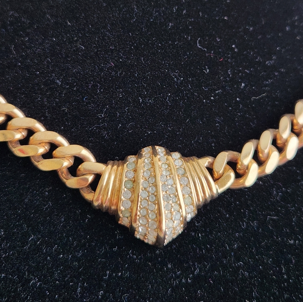 RELISTED - Picture 2 of 5